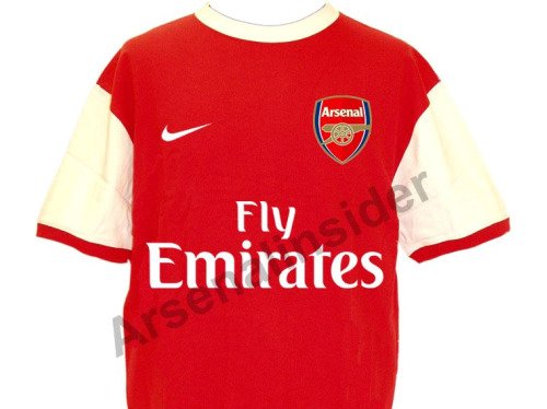 new-arsenal-home-shirt.jpg