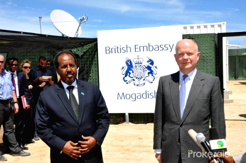 mogadishu-april-25-2013-somali-president